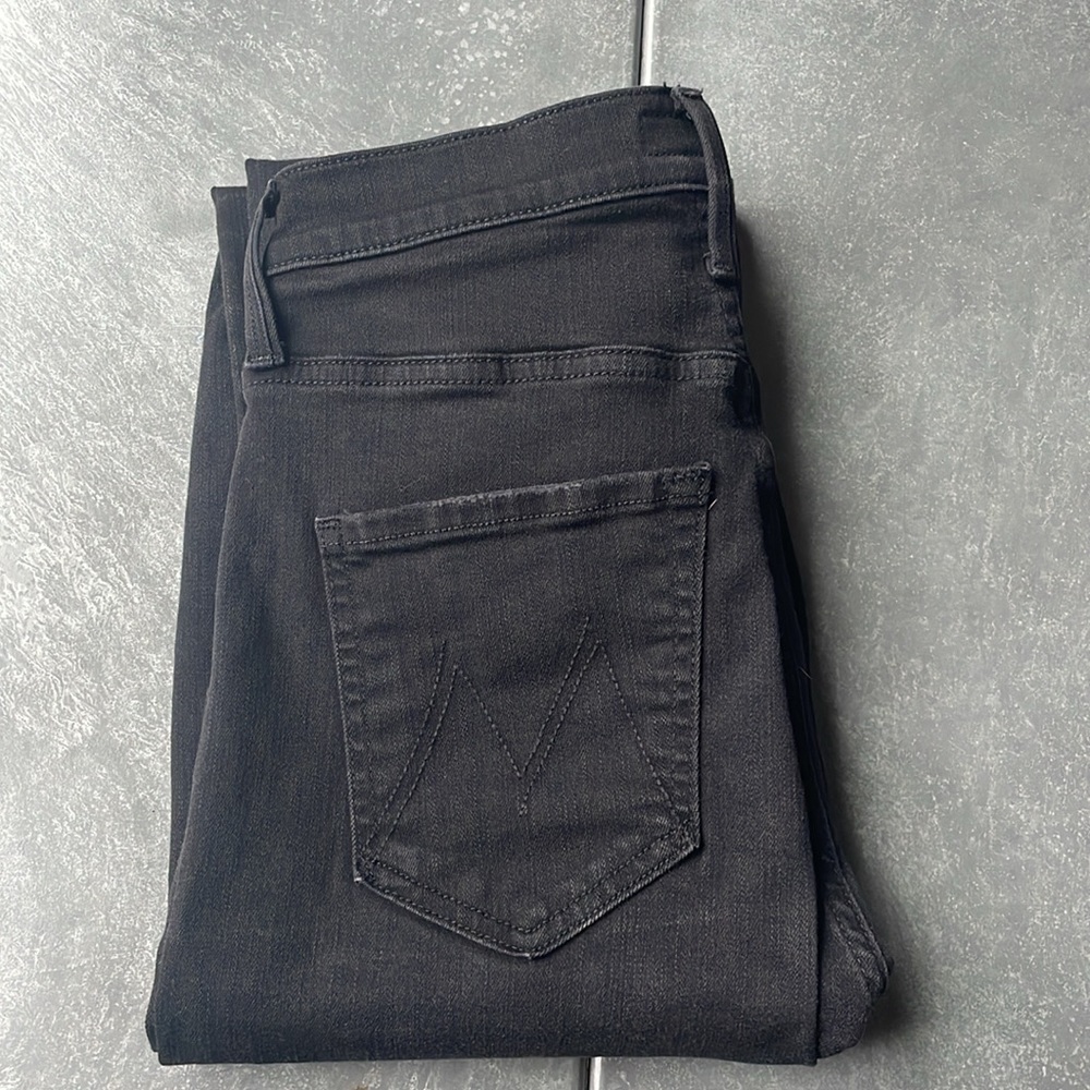 Mother Denim High Waisted Rider Ankle Guilty Black Distressed - Picture 4 of 6